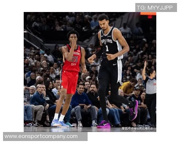 媒体人热议鹈鹕奎因与墨菲双星组合展现无限潜力与希望 媒体人热议鹈鹕奎因与墨菲双星组合展现无限潜力与希望