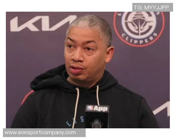 泰伦卢赞比尔努力拼搏回归赛场期待他展现真实自我