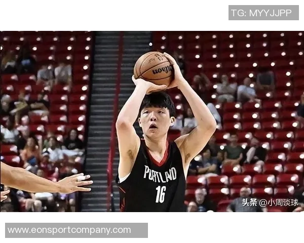 杨瀚森G联盟首次背靠背表现出色10投5中斩获14分6篮板1助攻1抢断 杨瀚森G联盟首次背靠背表现出色10投5中斩获14分6篮板1助攻1抢断