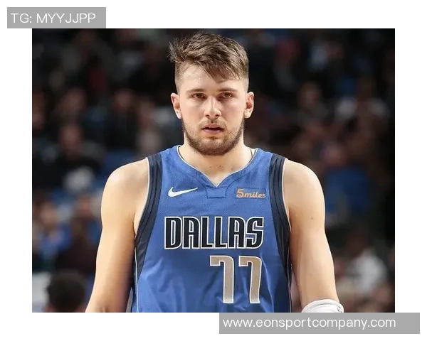 小莫布里全能表现助力球队攻防稳定贡献21分5板4助2断2帽精彩数据回顾 小莫布里全能表现助力球队攻防稳定贡献21分5板4助2断2帽精彩数据回顾