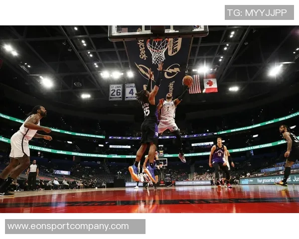 达卡里约翰逊替补出战28分钟高效贡献26分11篮板5助攻3盖帽 达卡里约翰逊替补出战28分钟高效贡献26分11篮板5助攻3盖帽