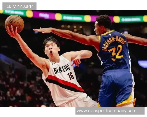 三大中锋出战成疑明日开拓者与勇士的关键对决引发关注 三大中锋出战成疑明日开拓者与勇士的关键对决引发关注