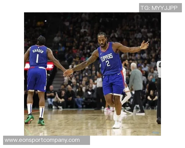 小卡谈首次与哈登合作的训练营经历对团队的积极影响