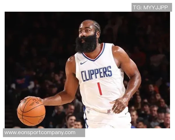 名记透露哈登暂无离队意向快船计划引入强力搭档助力登卡组合